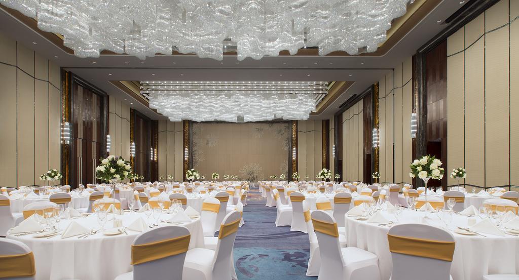 Pullman Yantai Center Hotel ภายนอก รูปภาพ