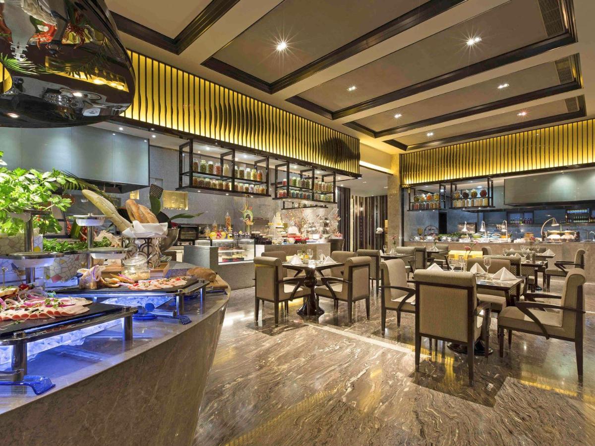 Pullman Yantai Center Hotel ภายนอก รูปภาพ