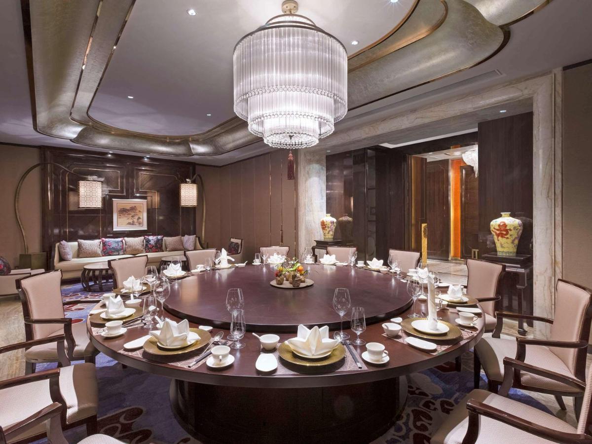 Pullman Yantai Center Hotel ภายนอก รูปภาพ