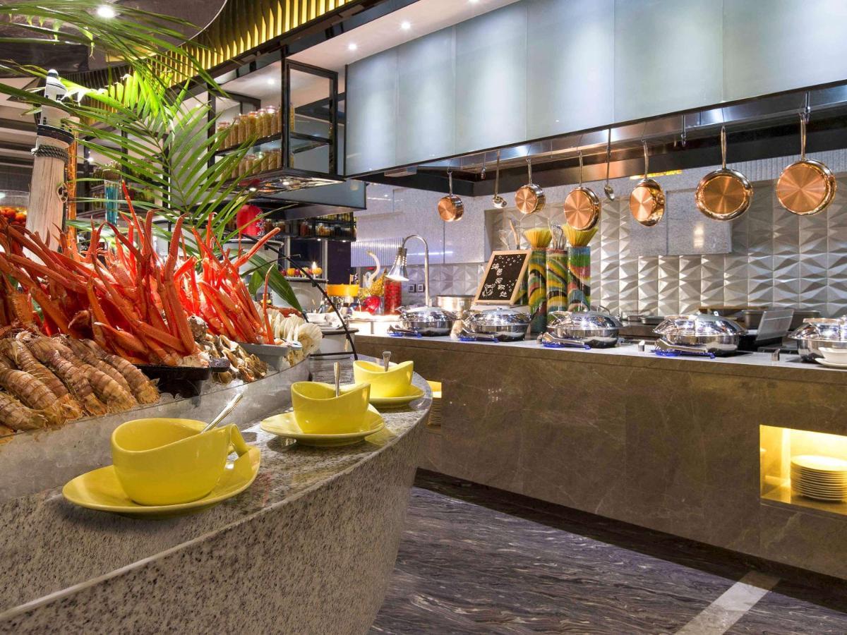 Pullman Yantai Center Hotel ภายนอก รูปภาพ