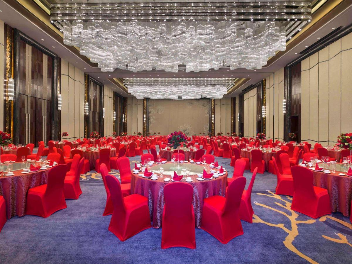 Pullman Yantai Center Hotel ภายนอก รูปภาพ